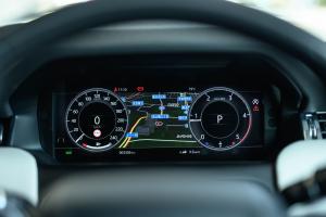 Land Rover Discovery Sport D180 SE R-Dynamic 2020 года  (JP)